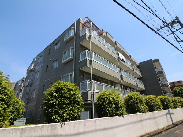 FLAT HIYOSHI COURT A棟の物件外観写真